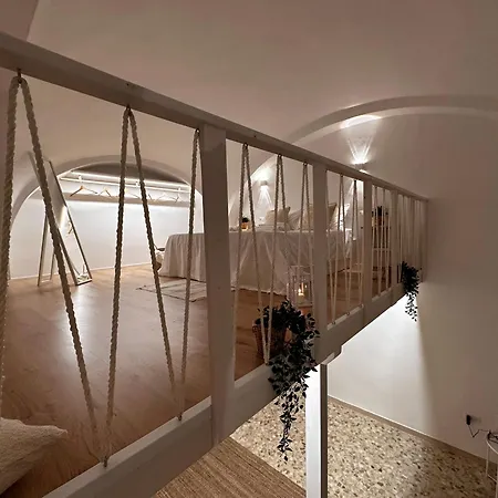 Della Piazza - Private & Exclusive Location Holiday home *